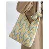 Large Space Cute Tulip Cat Pattern Underarm Shoulder Bag Unique Niche Fresh Aesthetic Women Daily Single Tote Purse