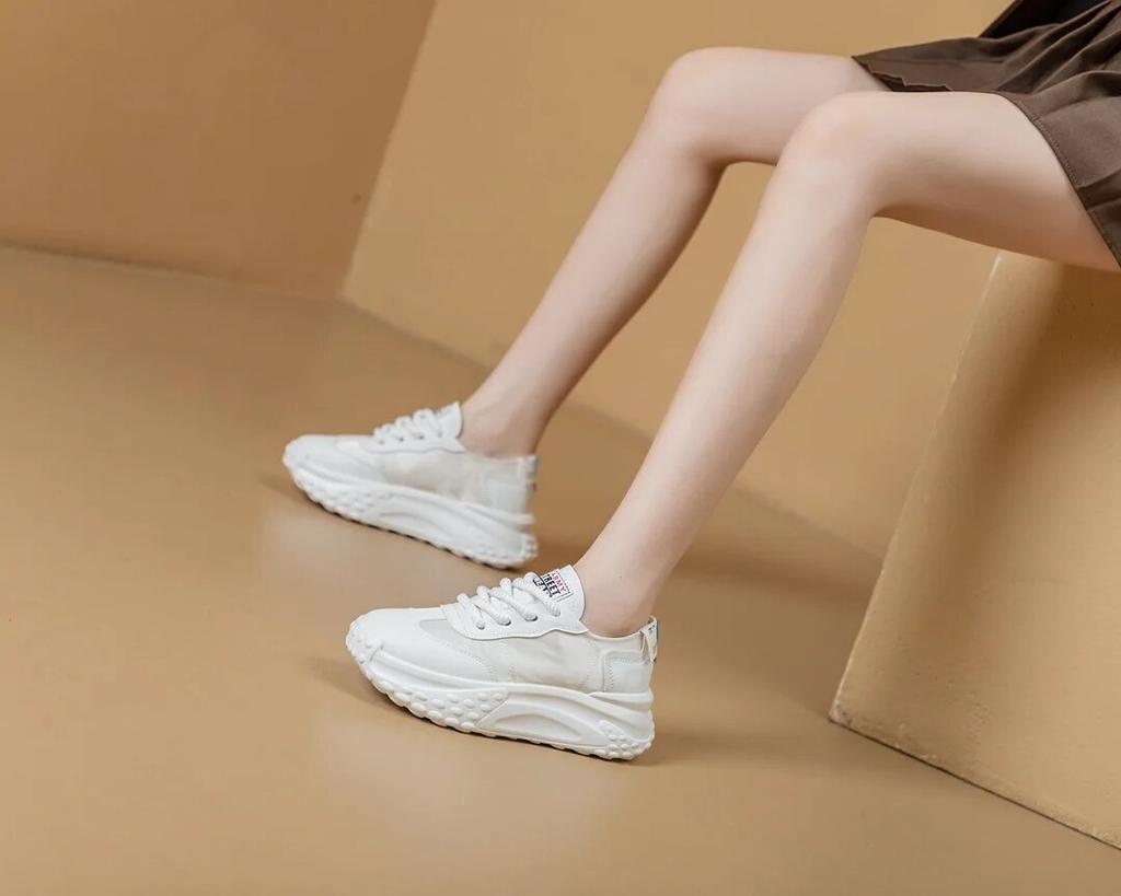 Fujin 6cm 2023 Syntetisk klut ekte skinn Høst Vår Sommer Kvinner Mote Pustende koreansk stil Platform Kilesko