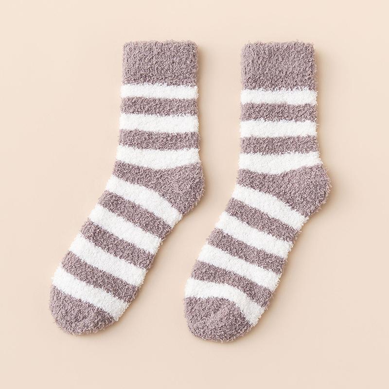 1/5 Pairs Men Women Winter Coral Fleece Mid Tube Socks Fashionable Stripes Thick Plush Warm Comfortable Home Casual Floor Socks