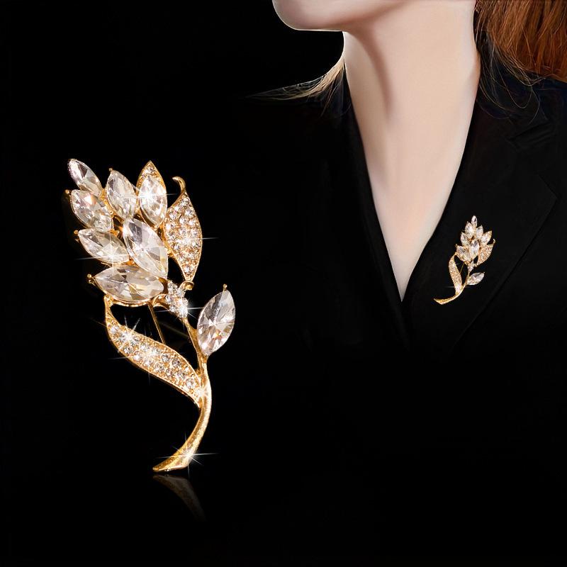 Elegant Artificial Crystal Tulip Flower Brooch