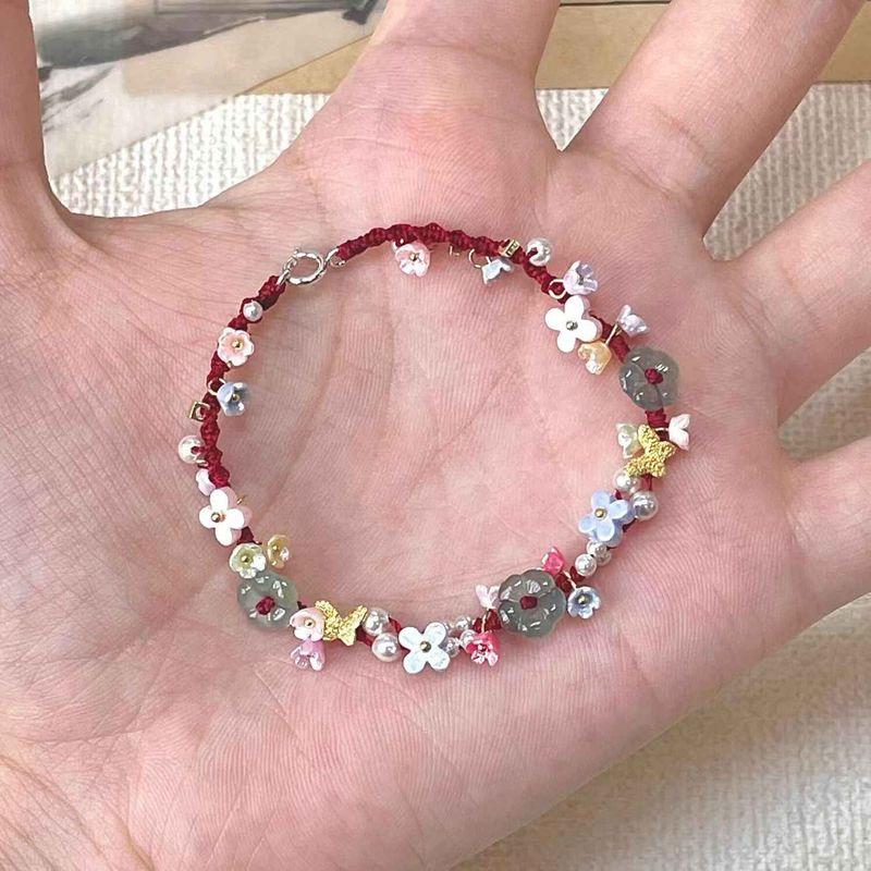 

Винно-красный маленький цветок бабочка плетеный ручной ремешок женский минималистичный подчеркивающий белизну кожи жемчужный персонализированный модный универсальный браслет ручное украшение Little Fuxing Flowers Golden Butterfly