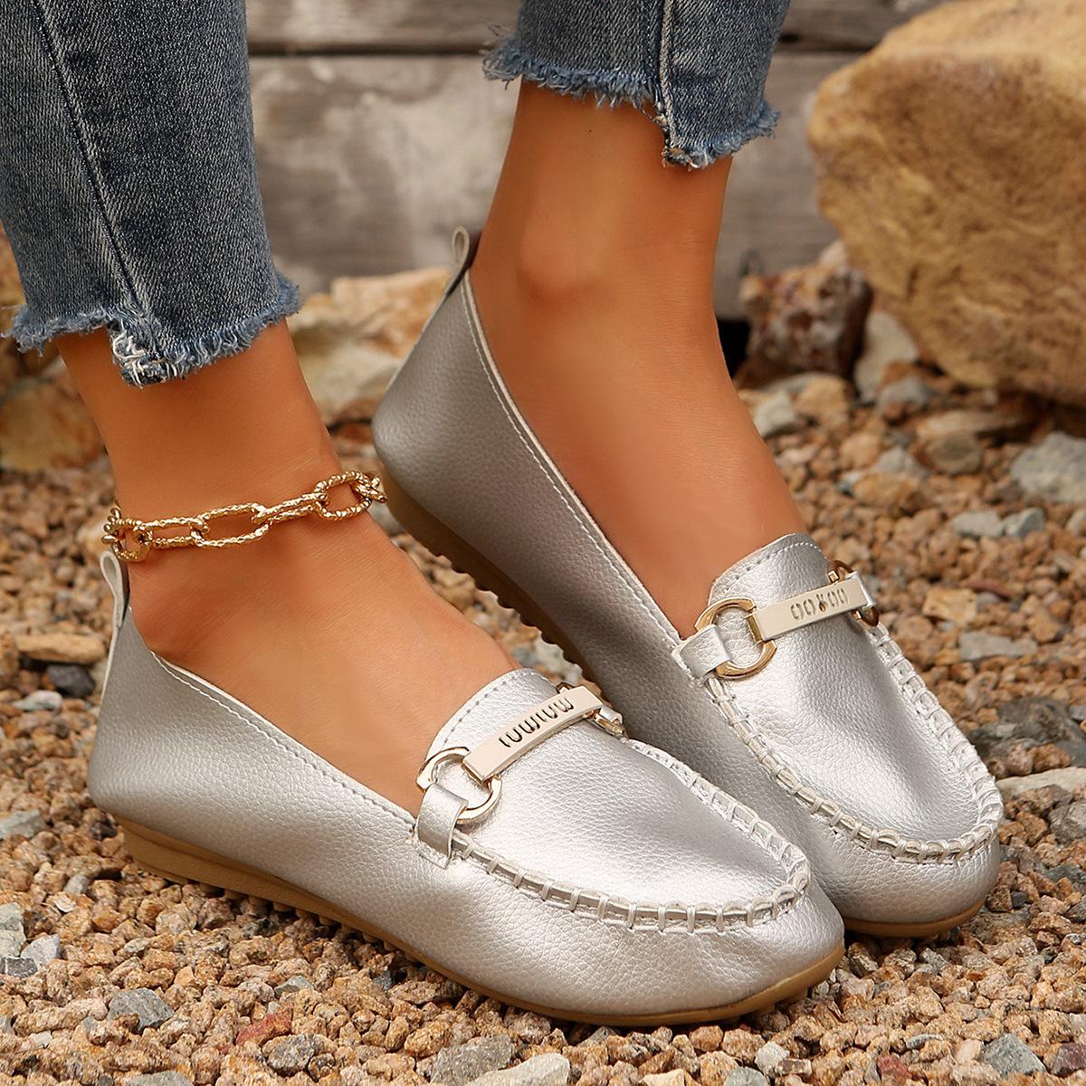 

SyfIyno Весенне-осенние женские туфли-одинарки Модные туфли-бобы Повседневные женские туфли на плоской подошве с мелким вырезом Большие размеры 36-42 43 серебряный