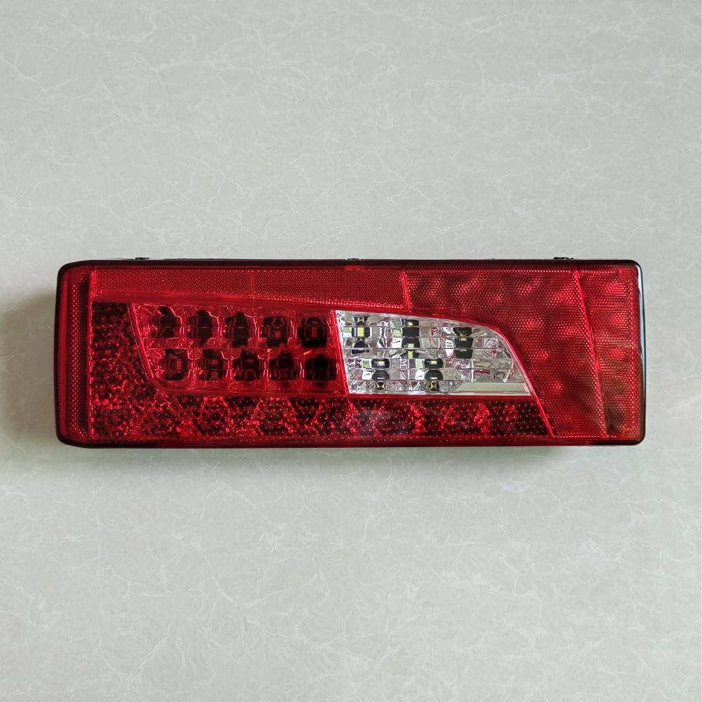 1Pc 24V Tail Light For Scania LED Rear Headlight With 7Pin Connector Plug Spare Parts