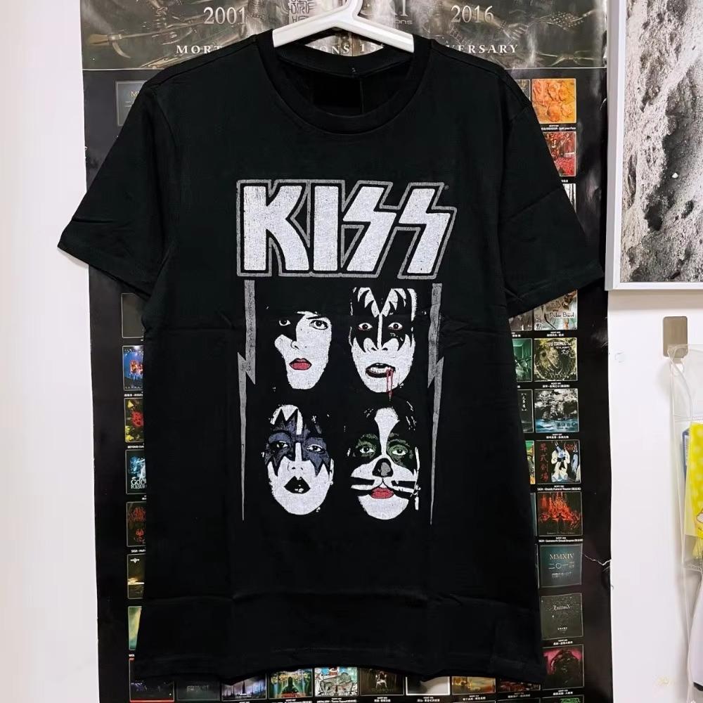 

KISS Группа Метал Рок Смерть Хэви-метал Тату Рок Западное побережье Скейт Уличная Летняя Хлопковая Футболка Свободная Повседневная Футболка Мужская Женская S