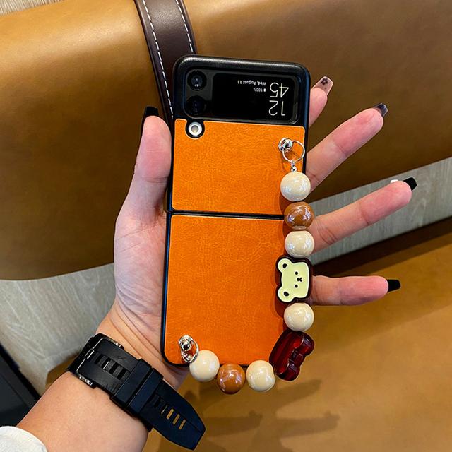 

Чехол-браслет с милым мультяшным медведем и бусинами для телефона Samsung Galaxy Z Flip 3, 5 г, твердая задняя крышка из искусственной кожи для Galaxy Z Flip For Samsung Z Flip