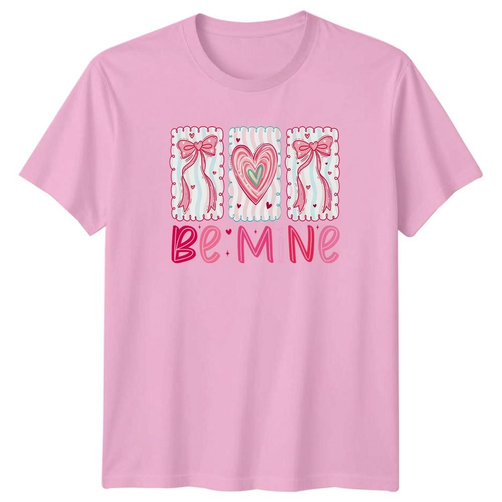 Xoxo Golden Retriever Dog Wearing Heart Unisexs TShirt Dog Lover Valentines