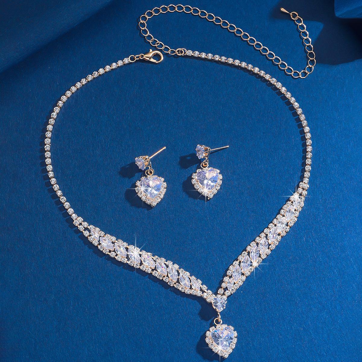 Super Flash Love Zircon Earrings Necklace Set Temperament Collarbone Chain Light Luxury High-End Jewelry