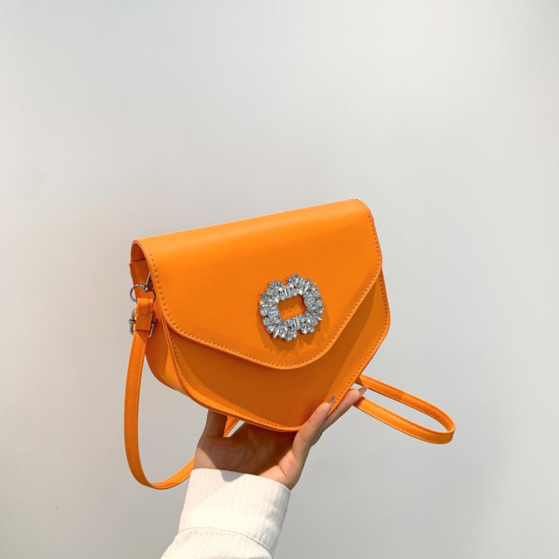 

2025 spring new small bag women s fashion bright diamond women s bag saddle bag single shoulder crossbody small square bag помаранчевий