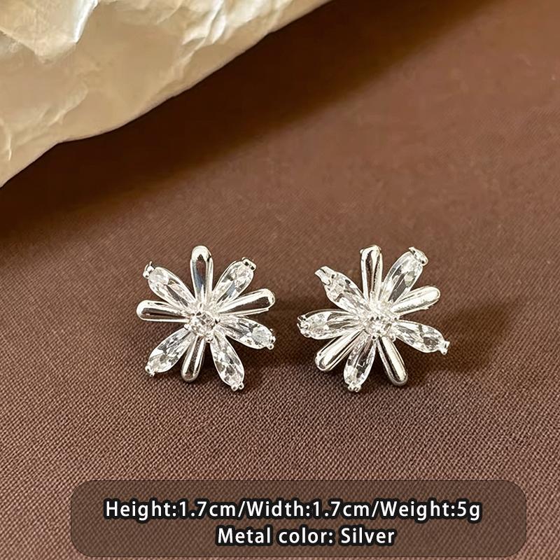 2026 New Design Zircon Metal Interleaved Flower Earrings Women's Sweet Jewelry Daily Versatile Ear Jewelry Girls' Accessories