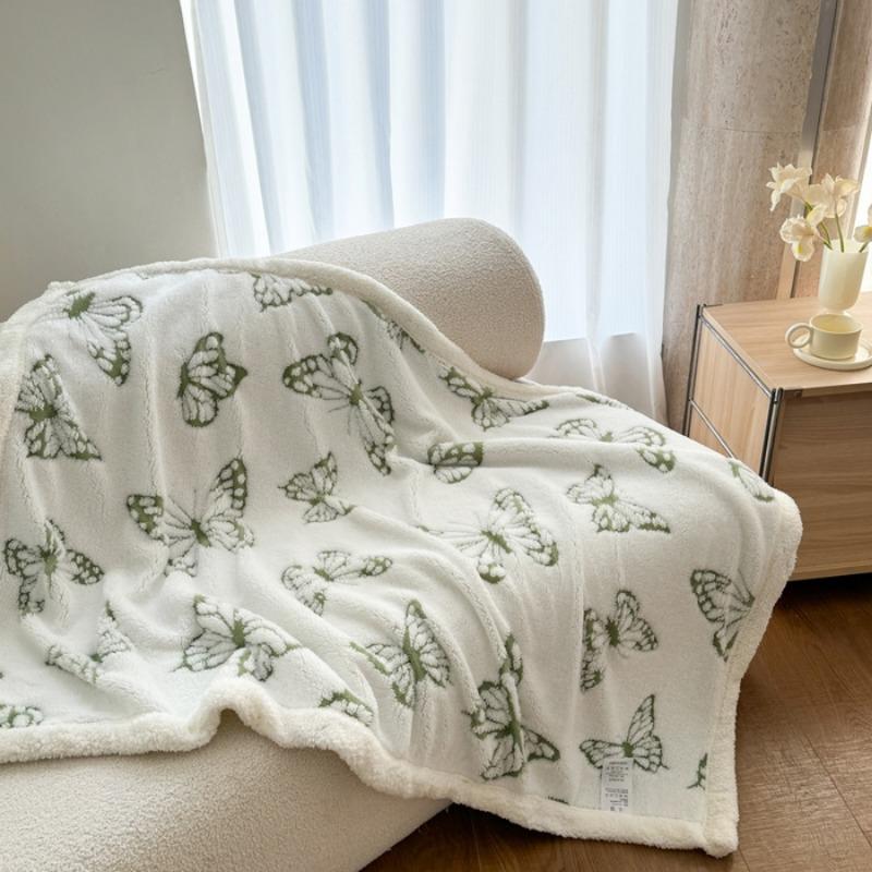 New double-layer cationic jacquard butterfly-dyed multi-functional blanket Tafu wool lamb wool blanket