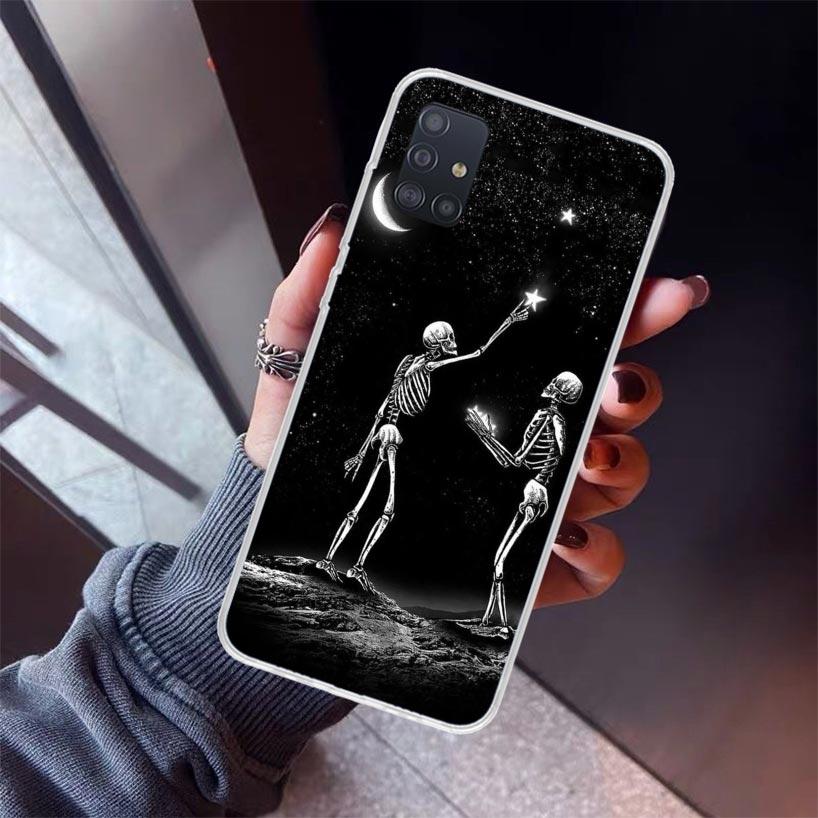 Anatomy Skeleton Heart Lovey Kiss Phone Case For Samsung Galaxy A52 A51 A50S A32 A22 A12 A02S A72 A71 A31 A70 A30S Note 20 Ultra