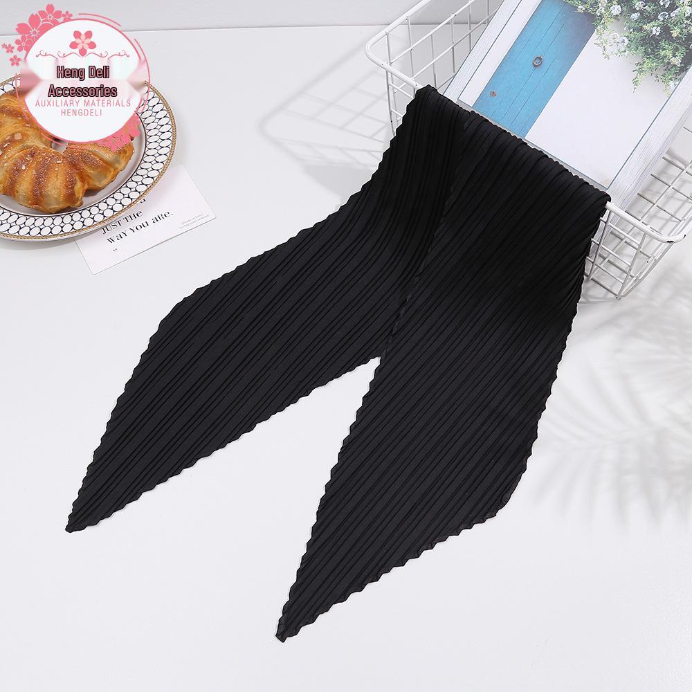 Versatile Black Pleated Square Scarf for Women: Diamond Pattern, Professional Silk Neck Accessory for Spring & Autumn