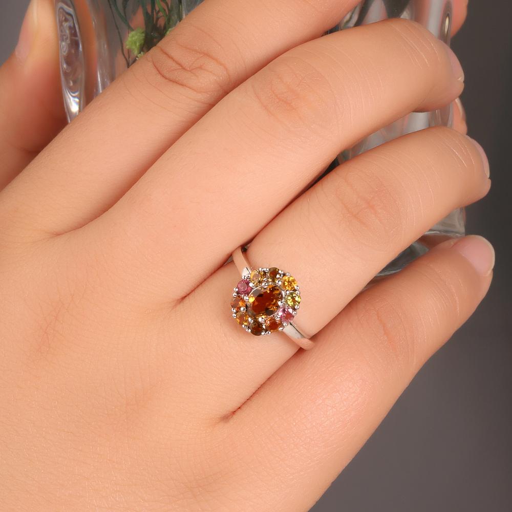 Splendido set di gioielli raffinati in argento sterling 925 con gemme di tormalina naturale colorata per feste da donna e outfit quotidiani