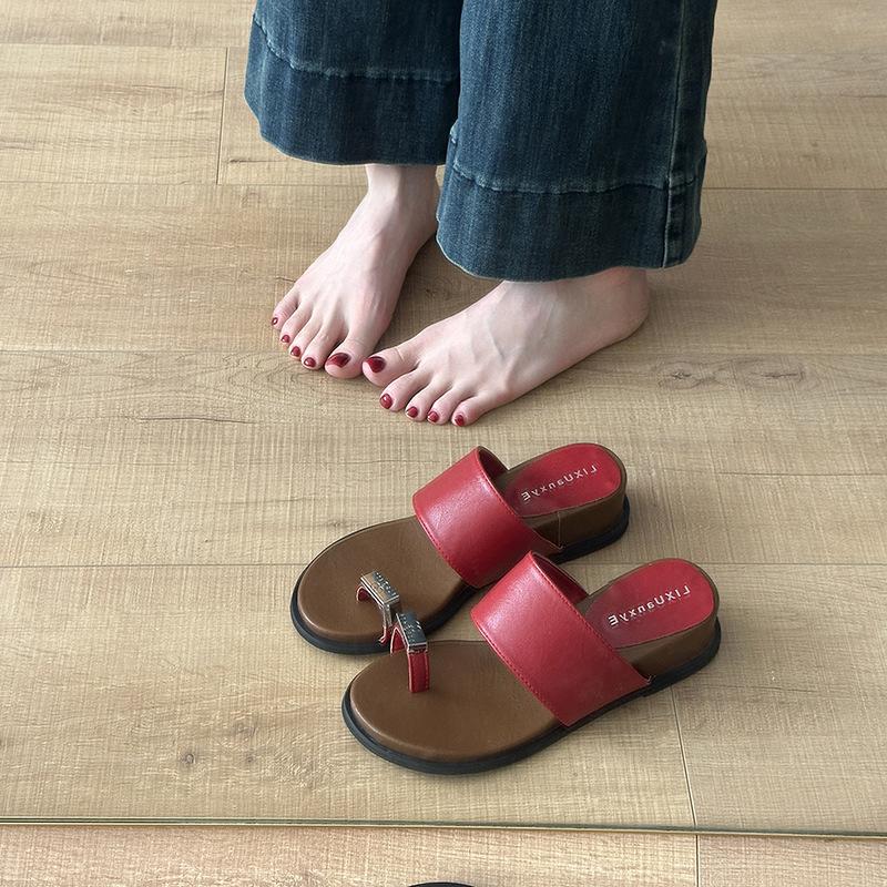 Slippers and holiday beach jacket toe slope wear women's summer French 2025 new cool slippers to increase the height of toes