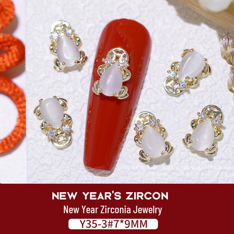 Nail Art Scintillante di Zirconia per Capodanno: Borsa del Denaro Attira-Ricchezza, Zucca di Lusso con Diamanti e Ornamenti per Unghie Oro/Argento