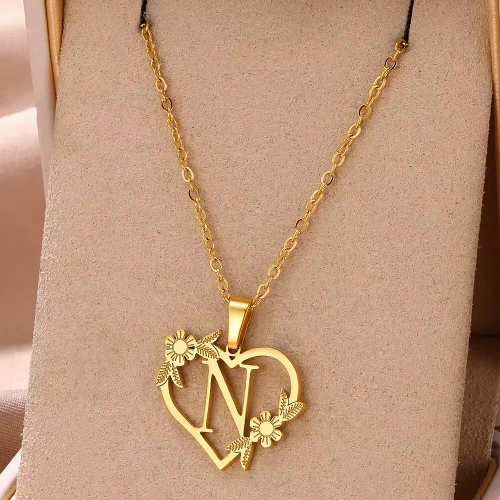 New English Alphabet Heart Pendant Gold Flower Premium Titanium Steel Gold Plated Necklace Clavicle Chain Fresh Woman