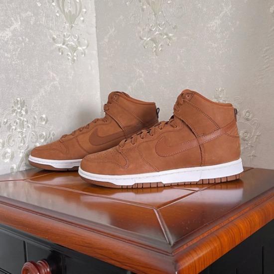 Nike Dunk High Pecan Shoe DX2044-200