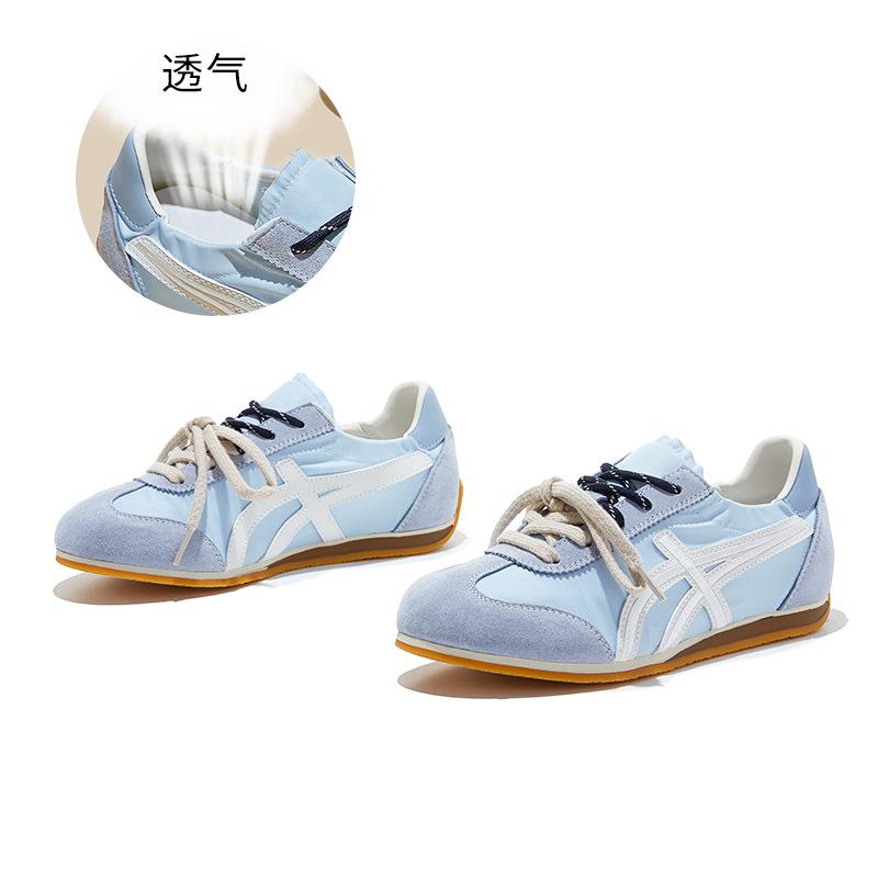 

Leather German training shoes women s spring new flat-soled sports shoes women s casual versatile Forrest Gump shoes color matching women s shoes 35 синий
