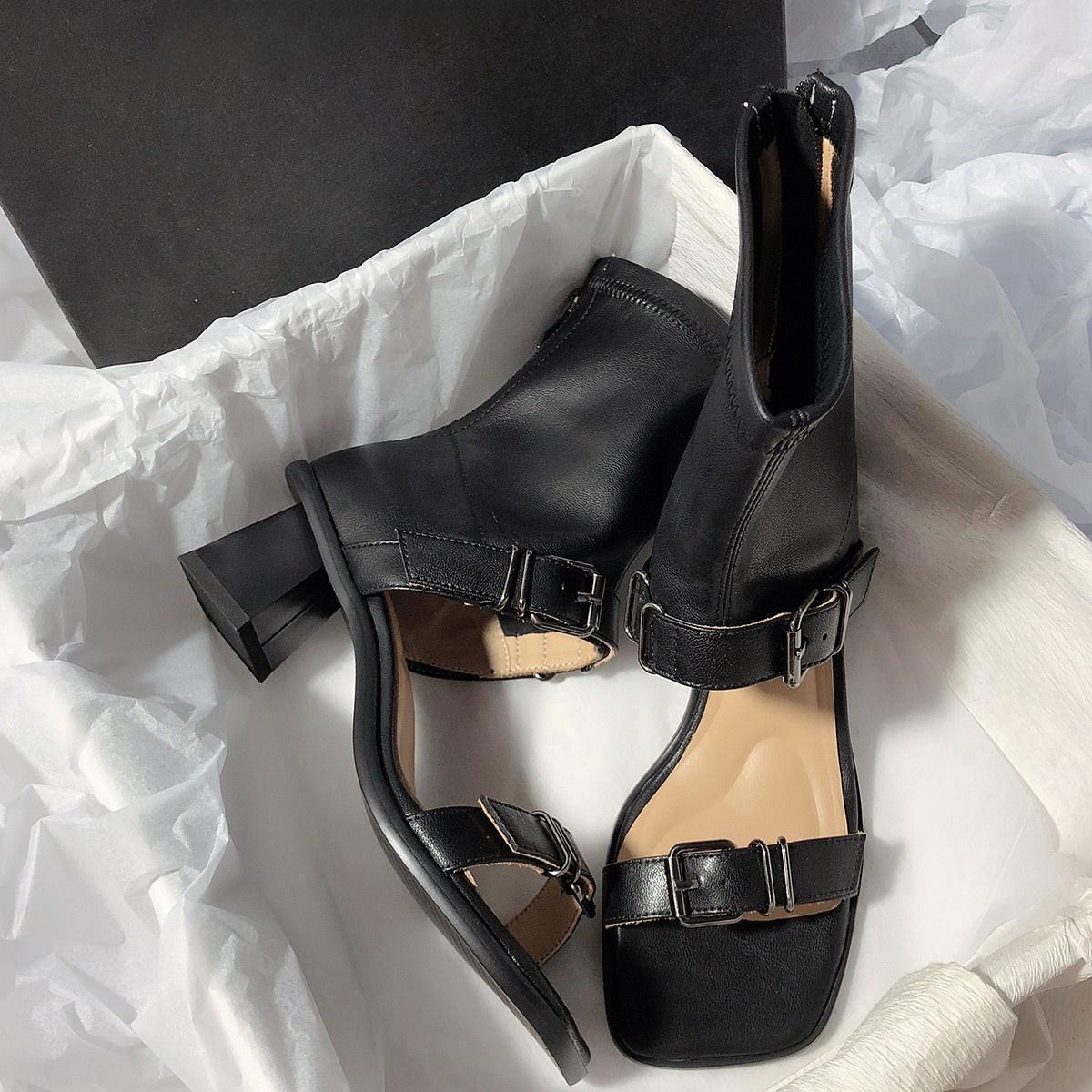 

Квадратный носок толстый каблук открытый носок пряжка ремня высокий каблук европейская и американская мода стиль интернет-знаменитости простые летние прохладные сапоги женские 34