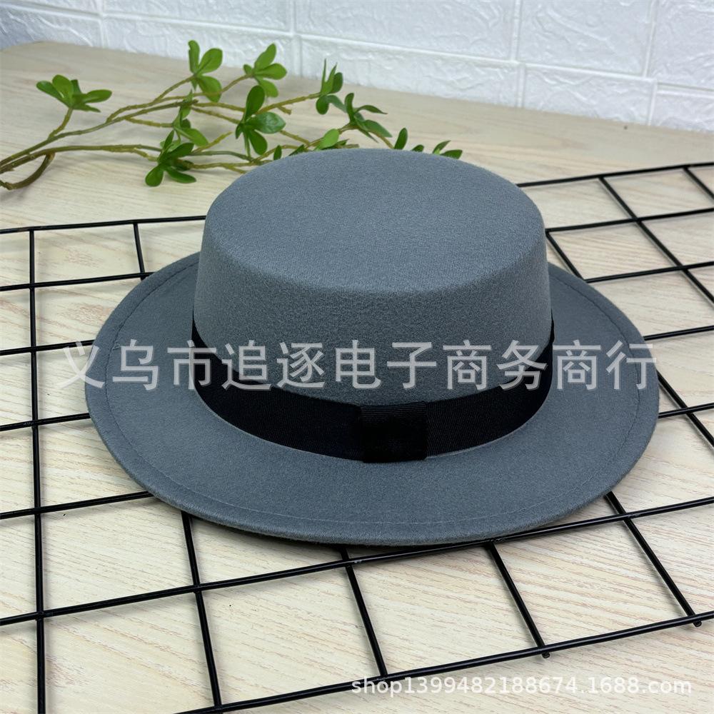 Simple black strap flat top woolen top hat autumn and winter woolen hat men's and women's hats flat edge retro British gentleman's hat