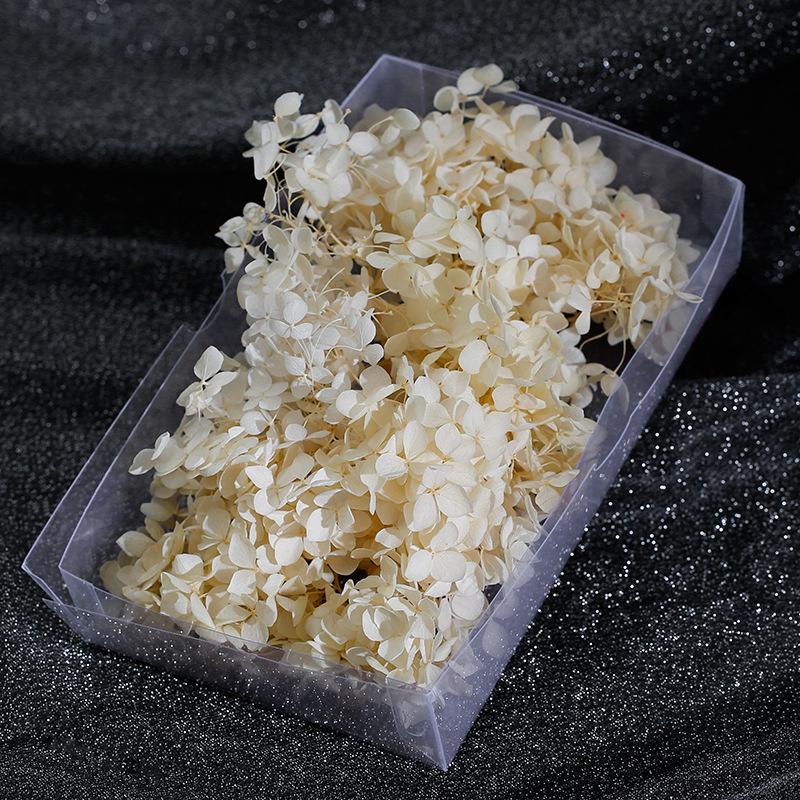 Enchanted Hydrangea Bridal Headdress: Elegant Forest-Inspired Wedding Hairpin