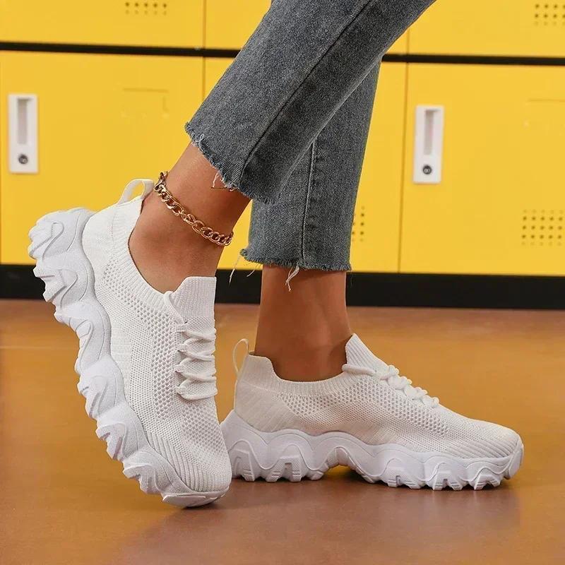 Women's Sports Shoes Comfortable Lightweight Mesh Breathable Trendy Flat Shoes Solid Color Summer Fitness Womens Hiking Shoes