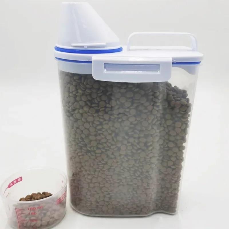 1.5kg/2kg Dog Cat Food Pail Plastic Storage Tank with Measuring Cup Container Moisture-proof Sealed Jar Pet Supplies Accessories