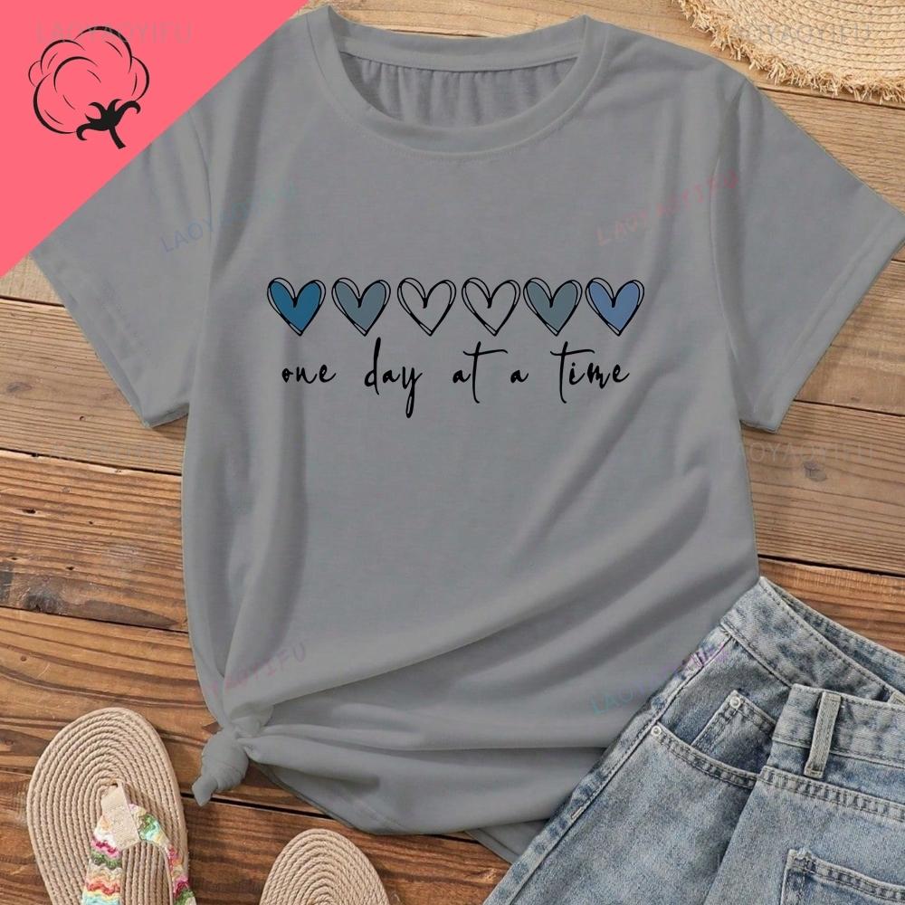 Casual printed Tshirt Day by Day heartshaped design shortsleeved roundneck top Unisexs and woUnisexs pure cotton tshirt