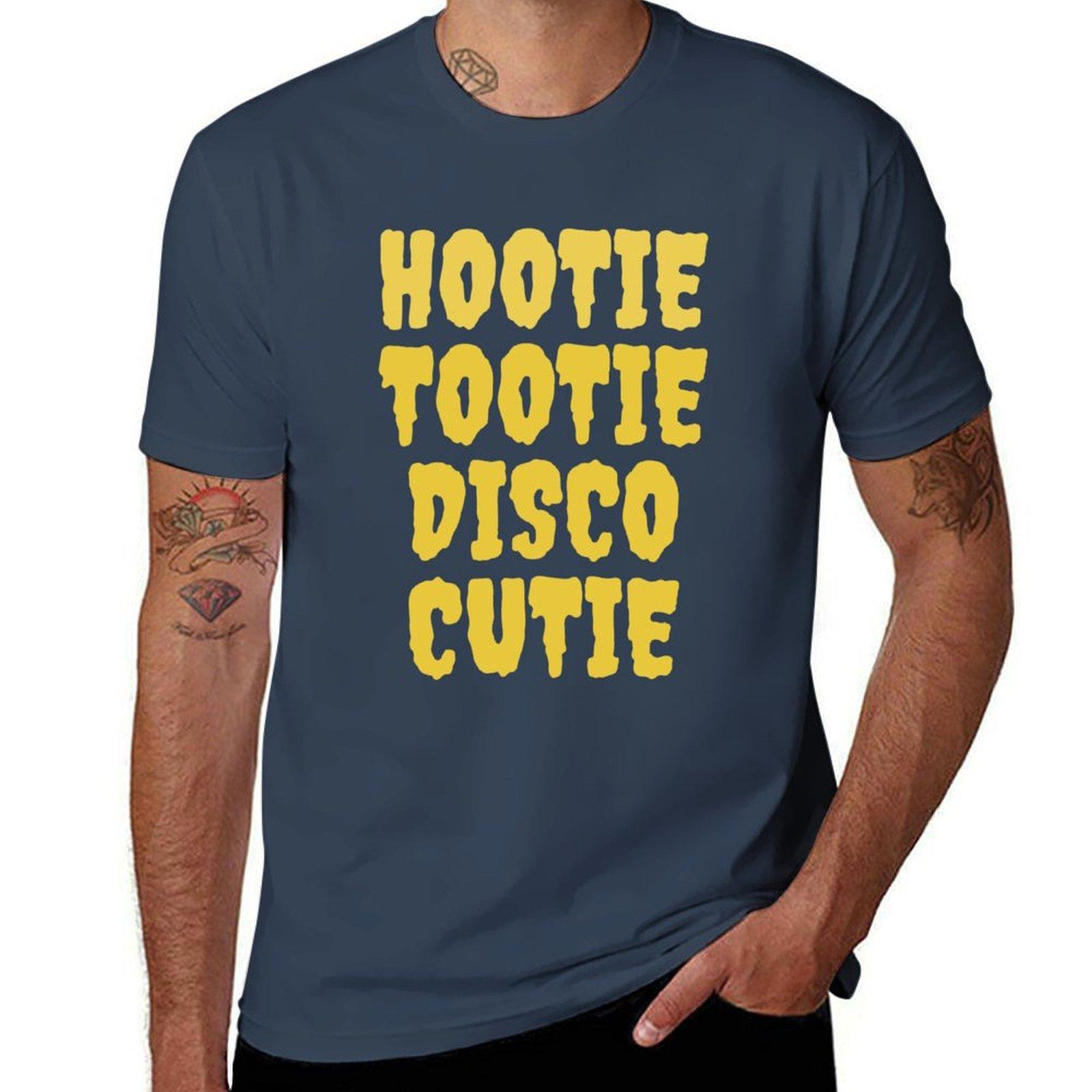 HOOTIE TOOTIE DISCO CUTIE TShirt Standard Fit Solid Tee Shirt S