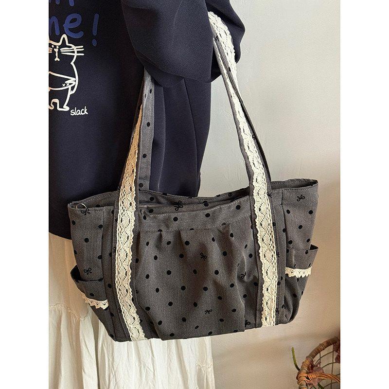 Girls' Style Tote Bag - Large Capacity Single Shoulder Bag for Daily Commuting and Carrying Around