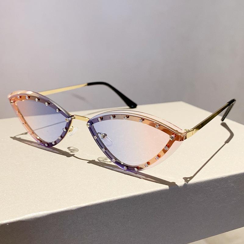 New Cat Eyes Sunglasses Luxury Brand Design Retro Colored Women Sun Glasses Holiday Camping Beach Party Uv400 Decoration Glasses
