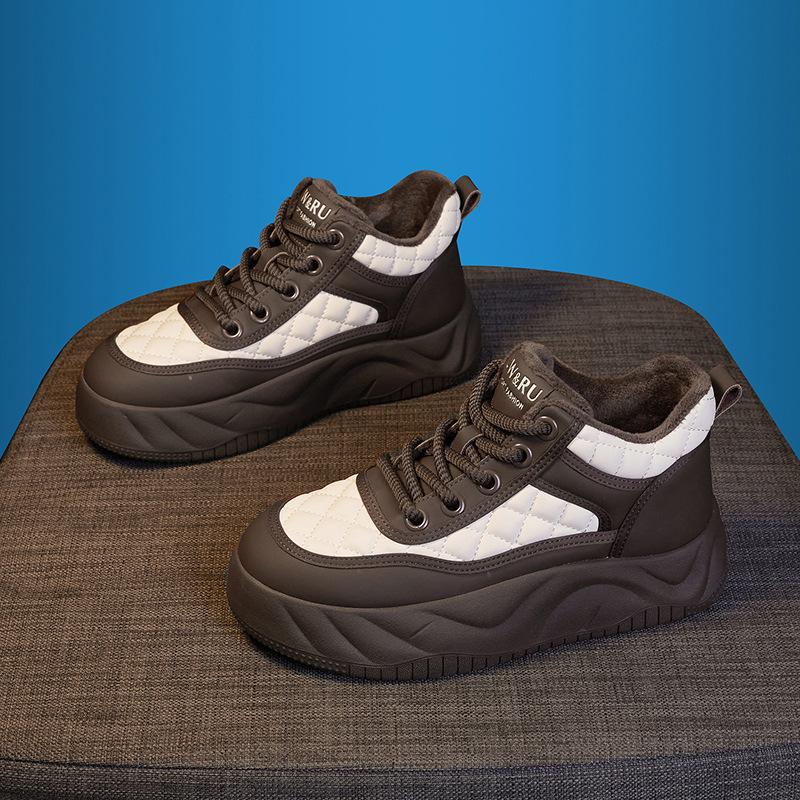 High-Top-Board-Schuhe Damen 2025 Herbst und Winter neu Samt vielseitig Nische trendige Schuhe weichsohlige Baumwollschuhe Damen Freizeit Sportschuhe