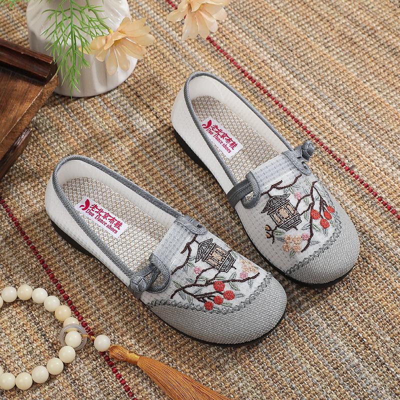 

Mesh shoes cloth shoes soft sole non-slip breathable single shoes flat heel light casual shoes women s shoes 35