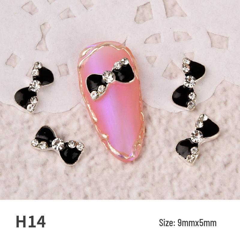 Japanese Style Rhinestone and Pearl Bow Nail Art Accessories