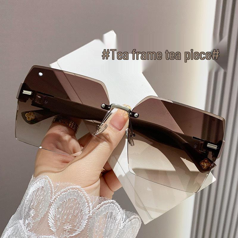 2024 Women's Designer UV Protection Sunglasses: High-End, Large Face Slimming, Summer Fashion