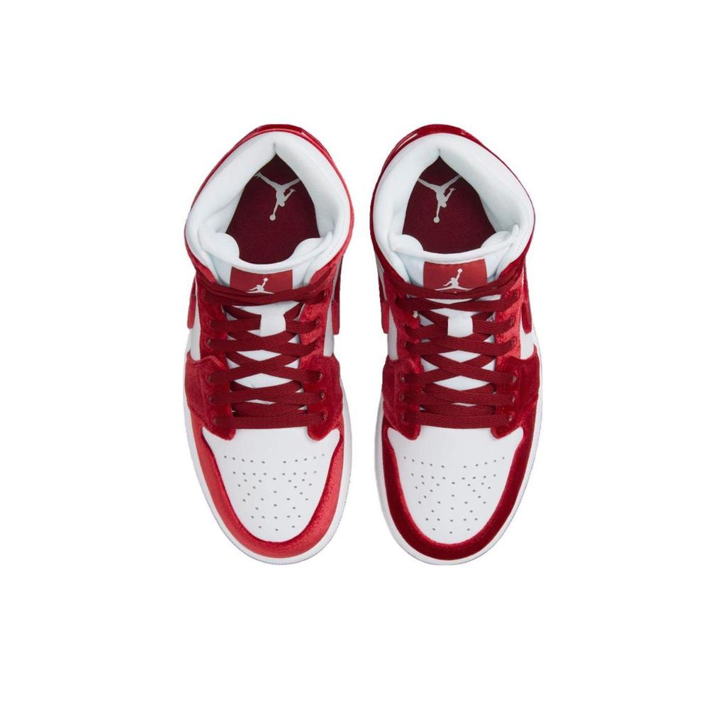 Dámské tenisky Air Jordan 1 Mid Red Velvet Bílá Černá Týmově červená FZ3334-100