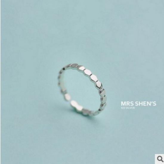 Korean Trendsetter Twisted s925 Silver Plated Ring for Women - Fashionable Index Finger Jewelry