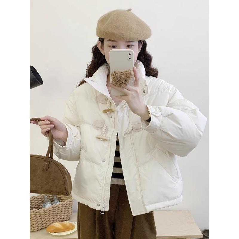 Cream Yellow Horn Buckle Down Jacket Women's Short Light and Small Design Sense White Duck Down Stand-up Collar Bread Jacket