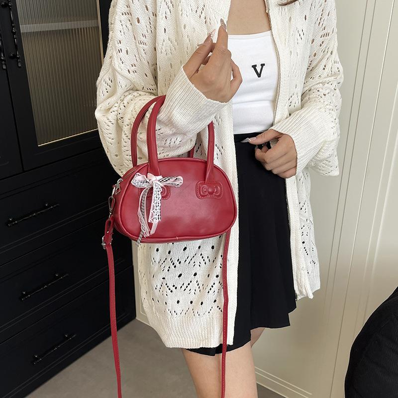 Sweet Bow Portable Small Bag Women's 2025 New Fashion Commuter Bowling Bag Summer Versatile Messenger Bag