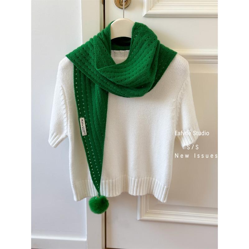 

Шерстяные и кашемировые шали, подходящие для всех сезонов, женский теплый осенне-зимний вязаный треугольный шарф с кроличьим помпоном, простой и ретро 138*31cm