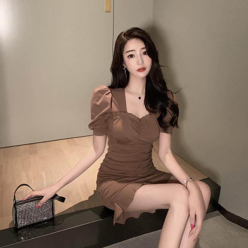 Light and mature women's clothing niche temperament sexy hip-wrapped fish tail square neck bubble sleeve dress new summer Muse