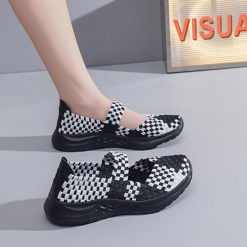 Women's Sporty Ethnic-Style Breathable Woven Flats for Spring/Summer