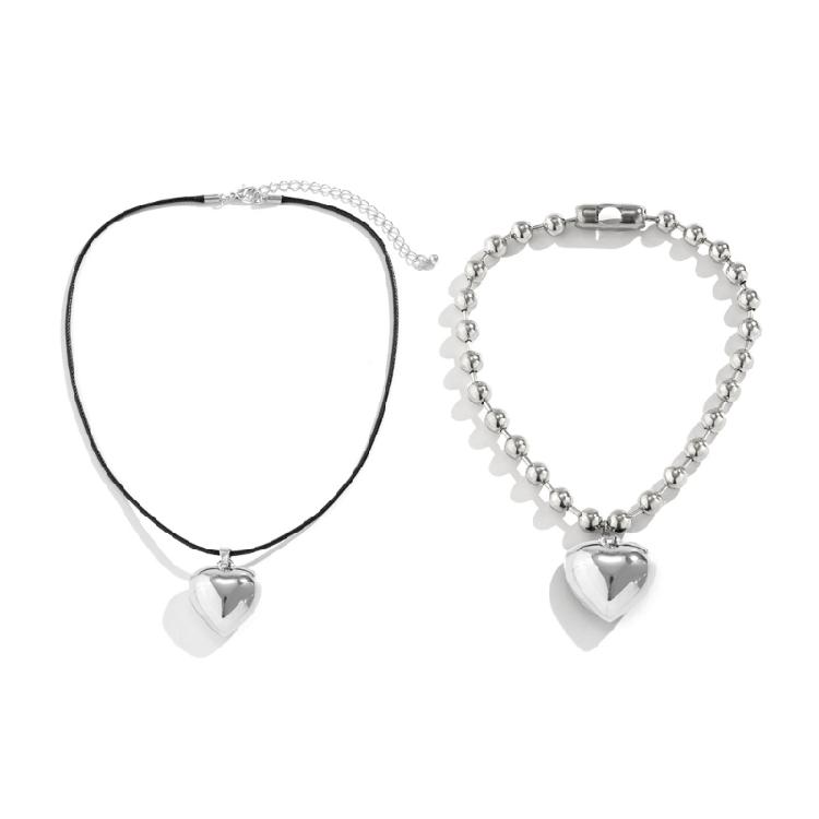 Korean Round Bead Chain Silver Love-shape Pendant Necklace Ins Clavicle Chain
