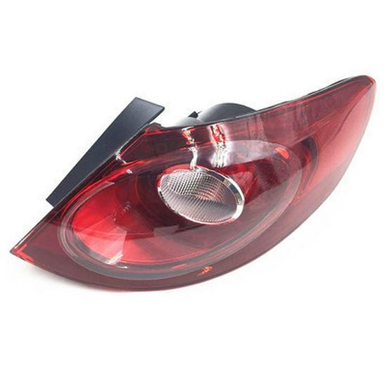 08-12 Volkswagen CC Rear Brake and Turn Signal Taillight Assembly