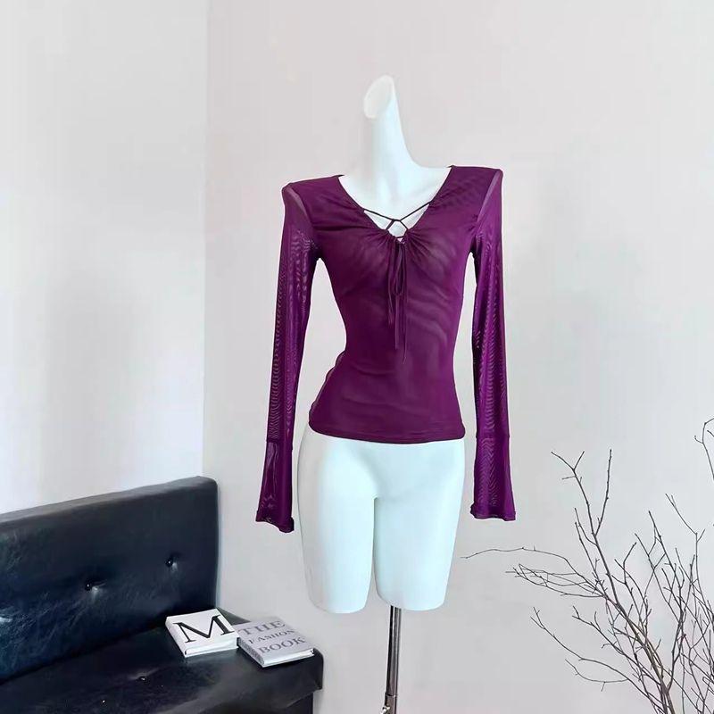 

Женский фиолетовый прозрачный сетчатый топ с завязками на шее и рукавами-колоколами, облегающий S фиолетовый