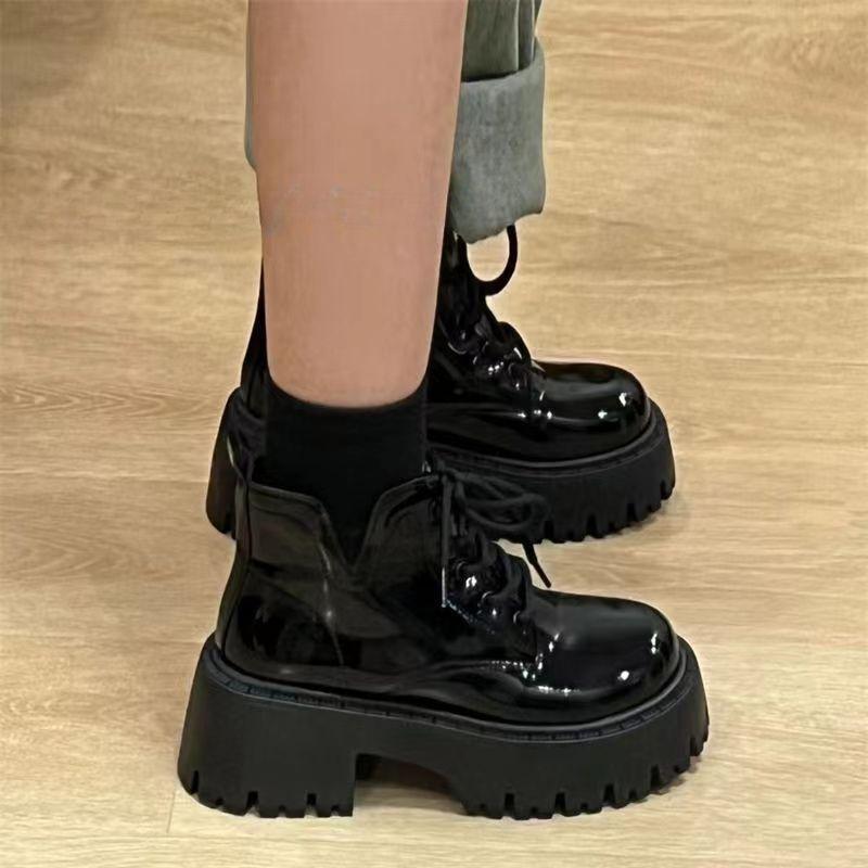 Korean Version of Black Martin Boots for Women's Autumn 2025 New Thick-soled Thick-heeled Short Boots, Sweet and Cool Small Short Boots Ins