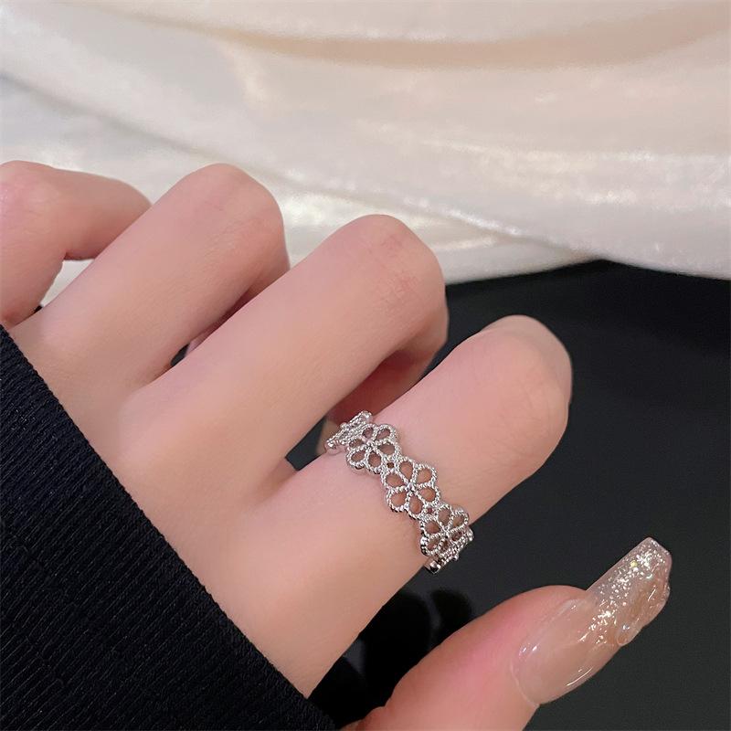 Simple And Fashionable Flower Opening Ring Dripping Oil Personality Full Diamond Stacking Wearing Combination Niche Design Ring Woman