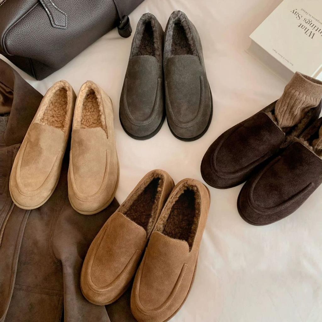 Minimalist flat-bottomed one-pedal lazy plush shoes fluffy shoes casual versatile, comfortable and lightweight