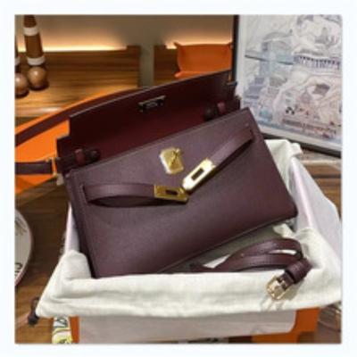 Leather Women's Bag Versatile Goat Pattern Shoulder Crossbody Small Square Bag Retro