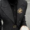 Elegante Broche de Flor Hueca para Mujer - Accesorio de Lujo Ligero para Uso Diario y Banquetes